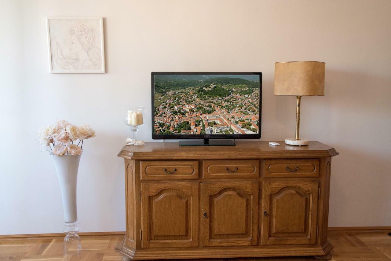 Apartment Ines Сини Екстериор снимка